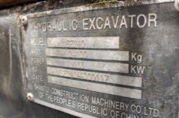 Lote 13 – Escavadeira