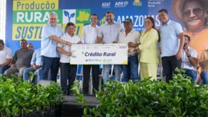 Imagem da notícia - Agronegócio: Afeam libera mais de R$ 144 mil em fomento e concede anistia a produtores rurais em Manaus