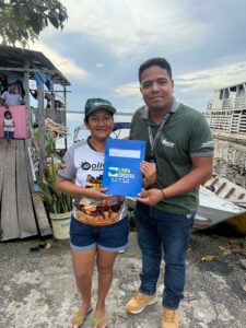 Imagem da notícia - Em Nhamundá, Afeam entrega carta de liquidação do programa Limpa Crédito